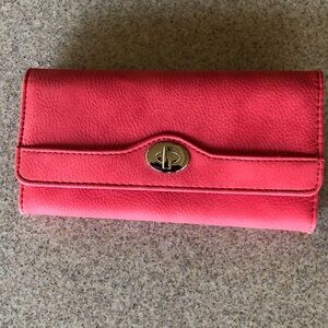 Elegant Pink Women's Clutch
